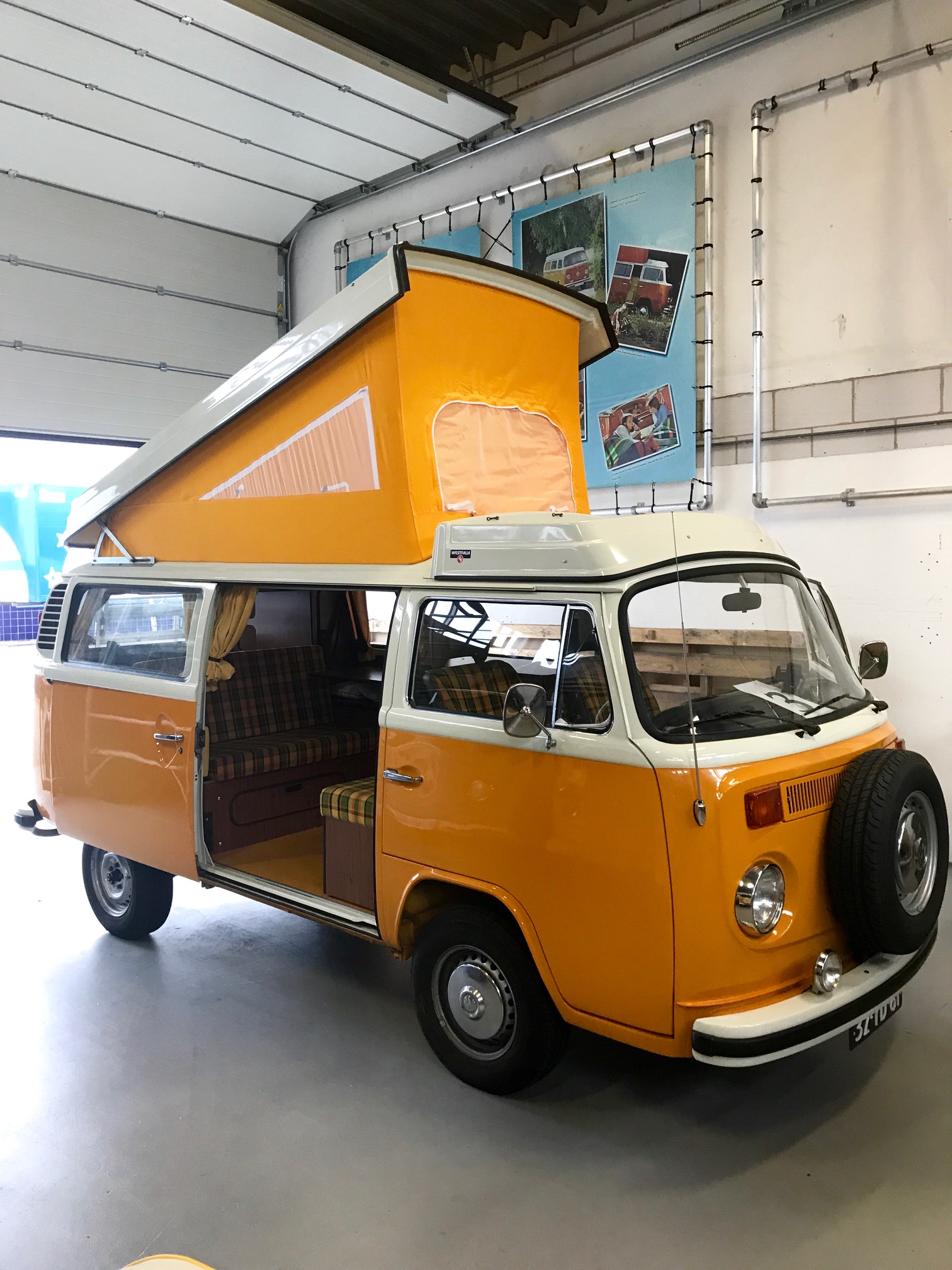 VW T2B Westfalia Tentdoek voor hefdak. Geel met 3 vensters. Kwaliteit A+ Uitmuntend Ten Cate doek! - Image 8